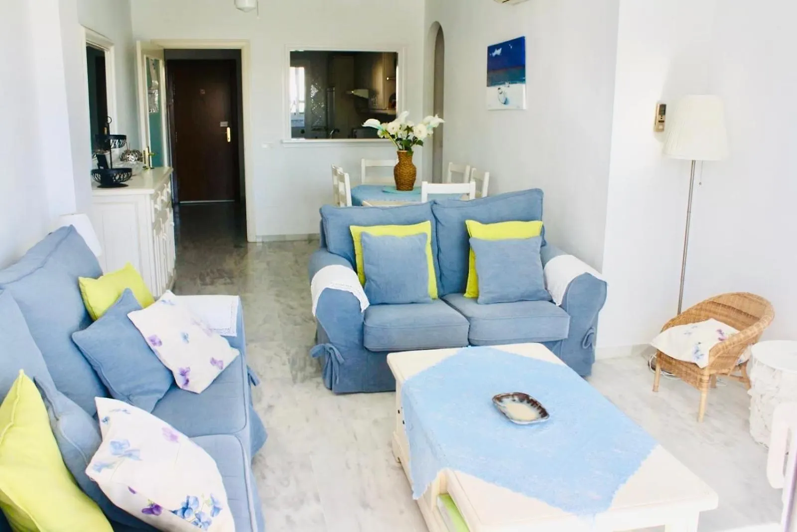 Lovely Apartment, Grancalahonda By Holidays2Rent Malaga Spain
